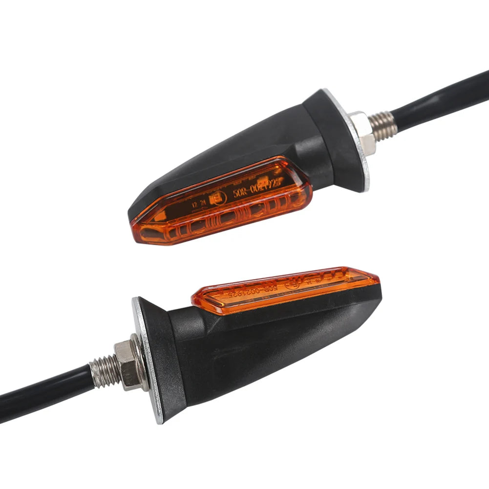 2 Piscas Universais Honda Yamaha Suzuki Kawazaki Honda

2PCS Motorcycle Turn Signal LED Headlight Amber Bullet Front Rear Flashing Light Waterproof Blinker M8 Bolt for ATV UTV Scooter