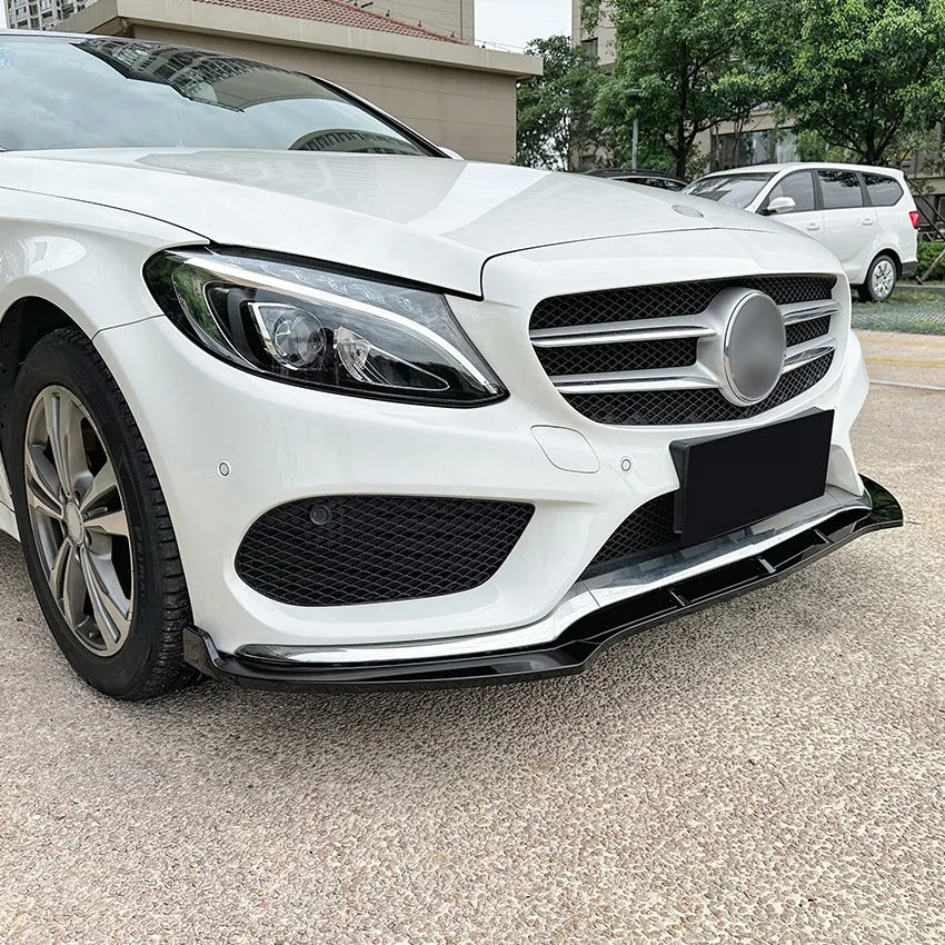 Lip Frontal Mercedes W205 Apenas Par-Choques AMG

Front Bumper Lip Splitter Diffuser Body Kit Spoiler Bumper Guard Protector For Mercedes C-Class W205 C180 C200 260 2015-2018 AMG