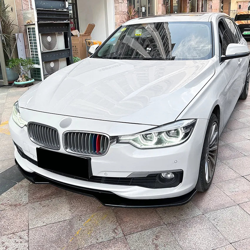 Lip Frontal Para-Choques BMW f30 f31 versão sport

F30 F31 F35 Sedan Base Car Front Bumper Lip Lower Spoiler Splitter For BMW 316i 318i 320i 328i 330i 335i 340i 2012-2019 Bodykits